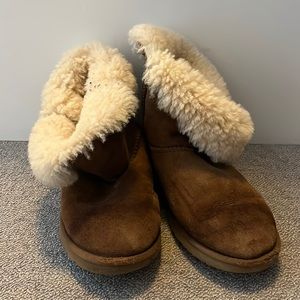 Mini Bailey button boot in brown